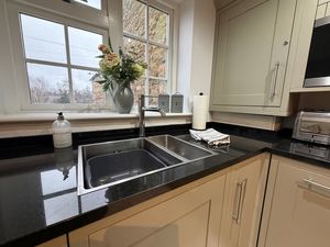 Photo 15- click for photo gallery